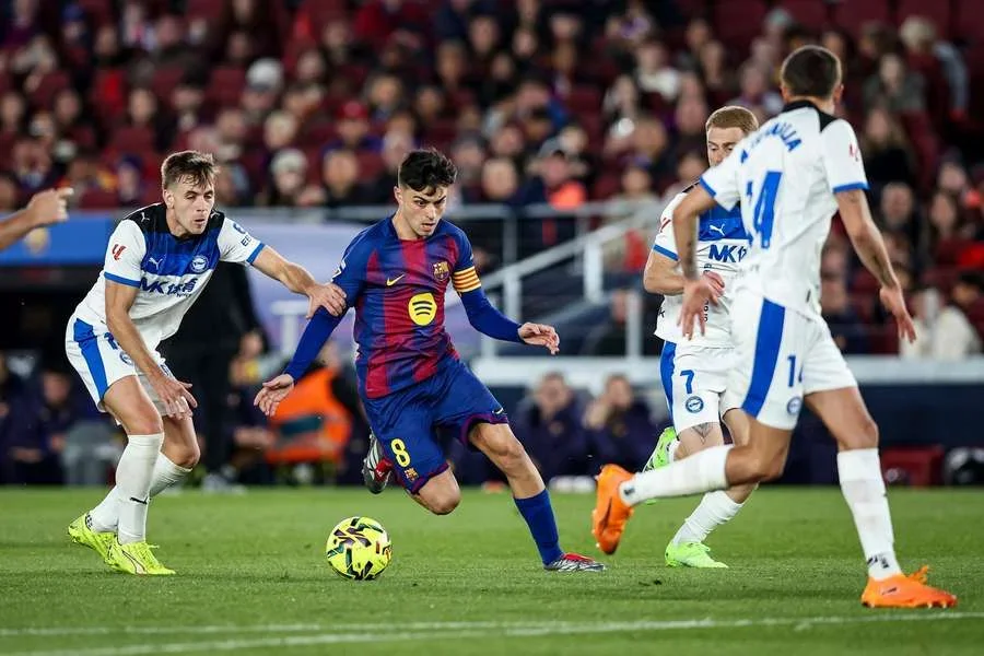 Dónde ver el Alavés-Barcelona en TV y online, alineaciones y previa